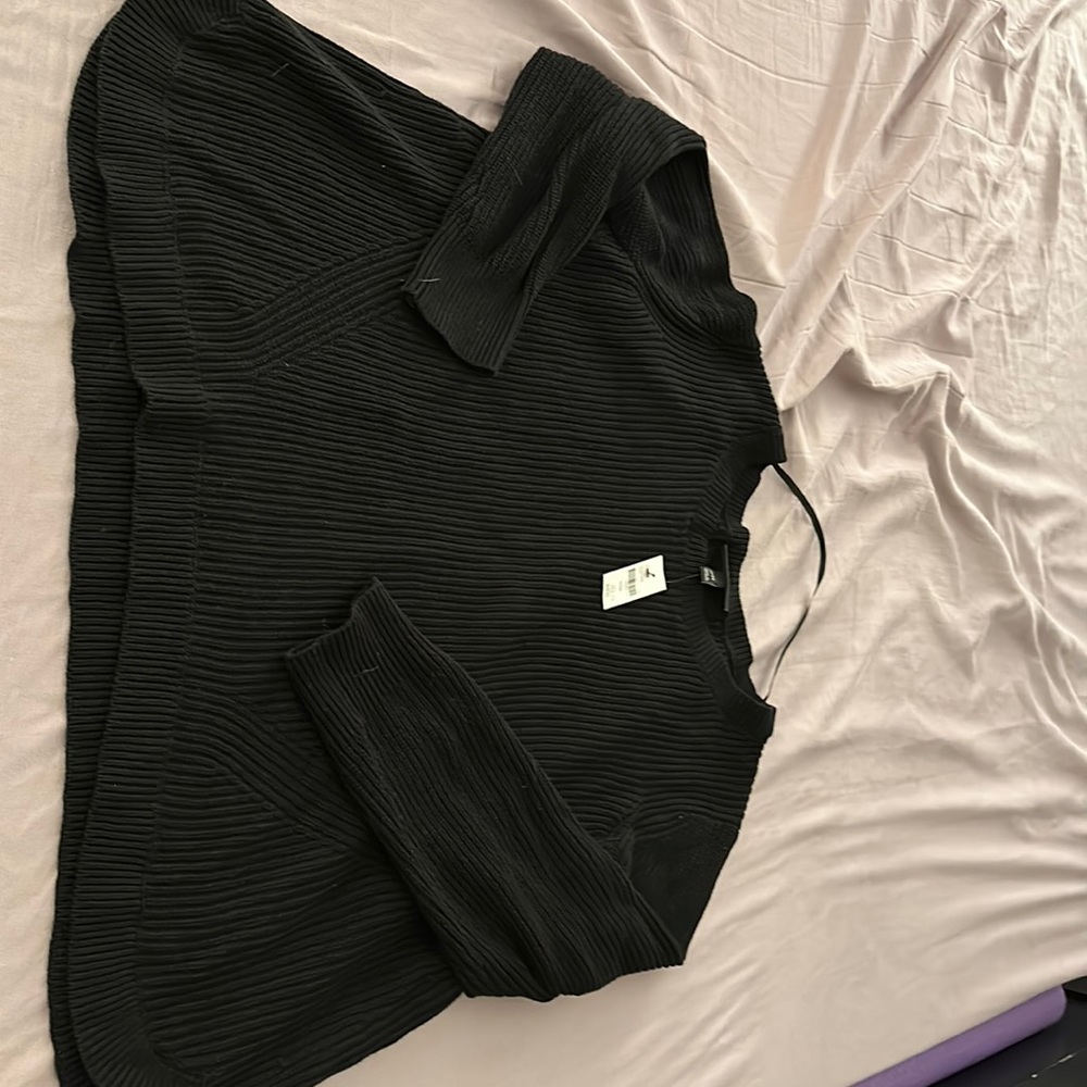 Black lane Bryant sweater size 22/24. Never worn.